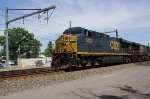 CSX 5425 leads M403